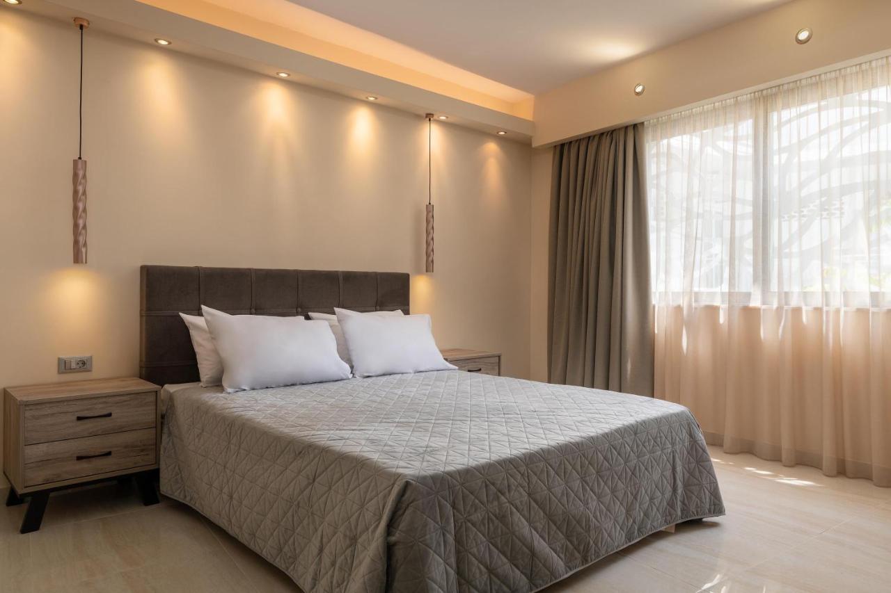 Lampraki Luxury Apartment *